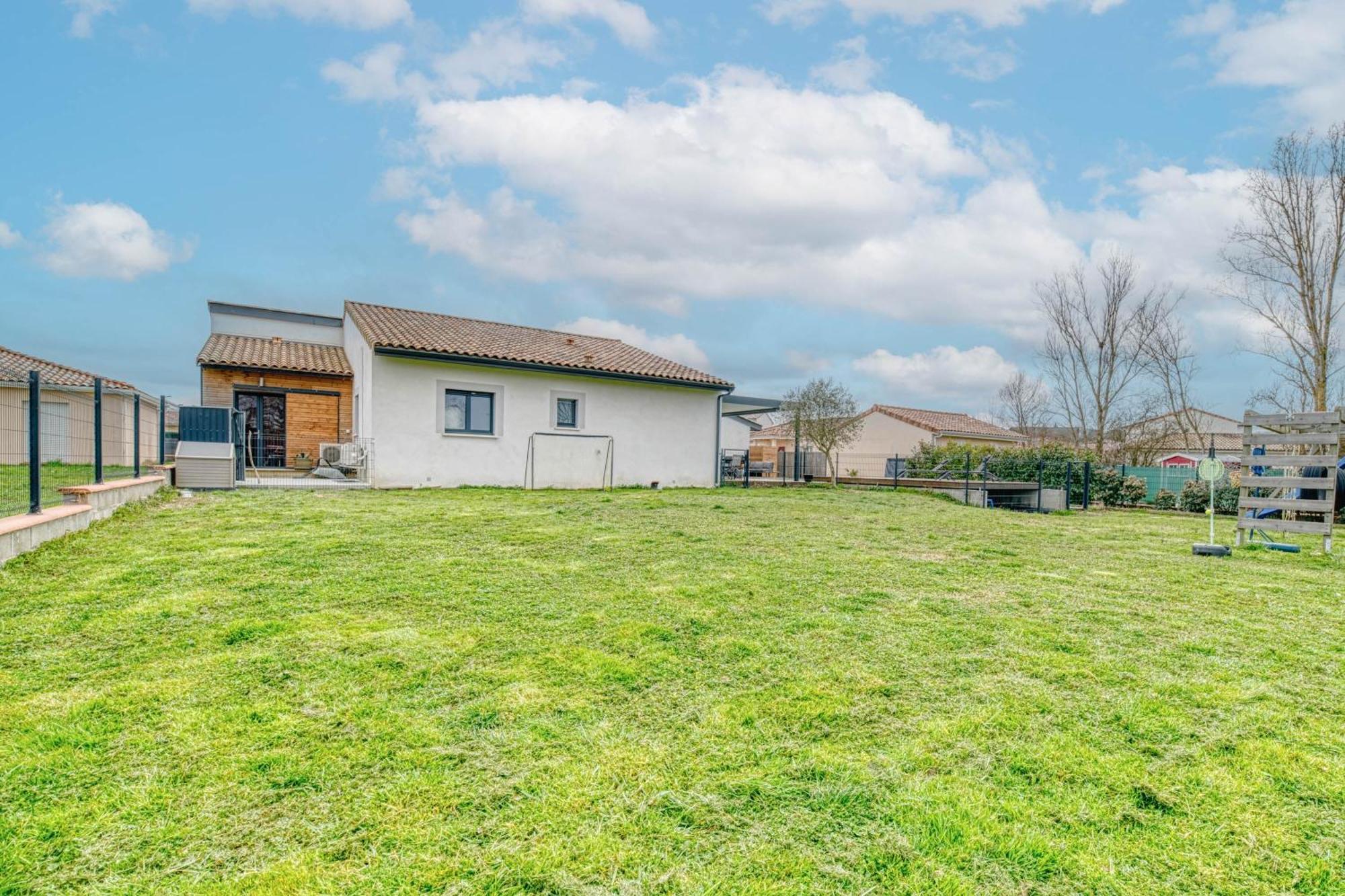 Vila La Gragnaguaise - Maison Climatisee Avec Piscine Gragnague Exteriér fotografie